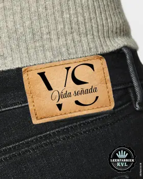 Etiquetes De Cuir Amb Logotip